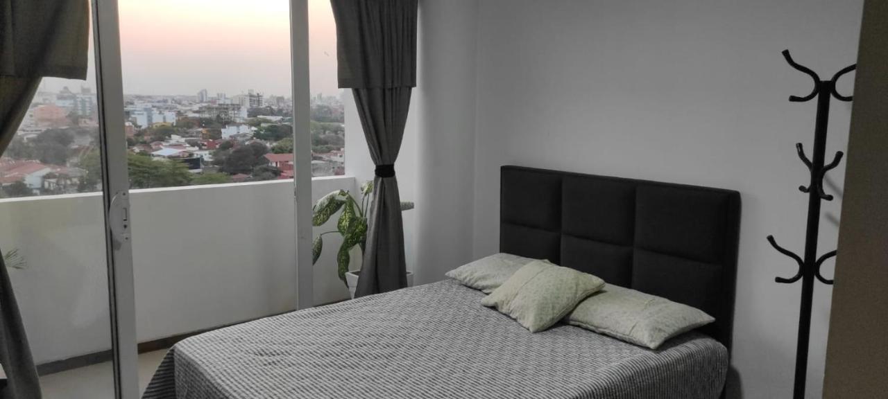 Apartamento Entero Centrico Y Confortable Appartement Santa Cruz de La Sierra Buitenkant foto