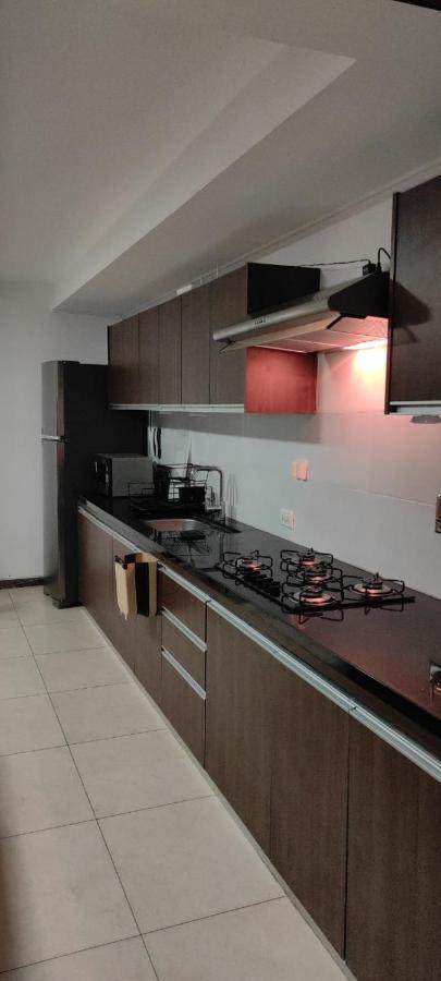 Apartamento Entero Centrico Y Confortable Appartement Santa Cruz de La Sierra Buitenkant foto