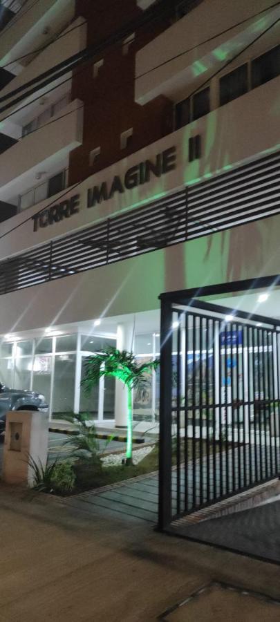 Apartamento Entero Centrico Y Confortable Appartement Santa Cruz de La Sierra Buitenkant foto